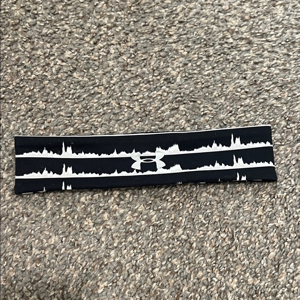 Under Armour Black and White Headband